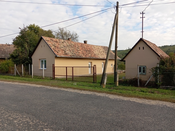 6. Somogy kertje közelében 2+1 szobás családi ház / nyaraló 24 millió